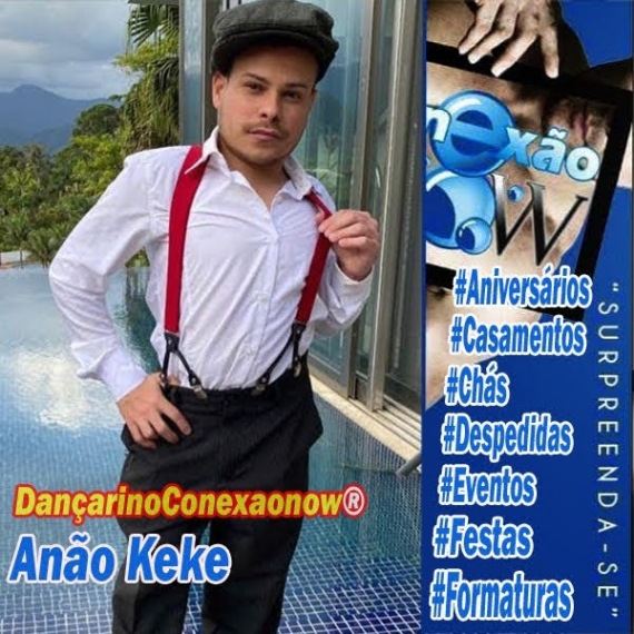 Anão vestido de roupa social e suspensorio